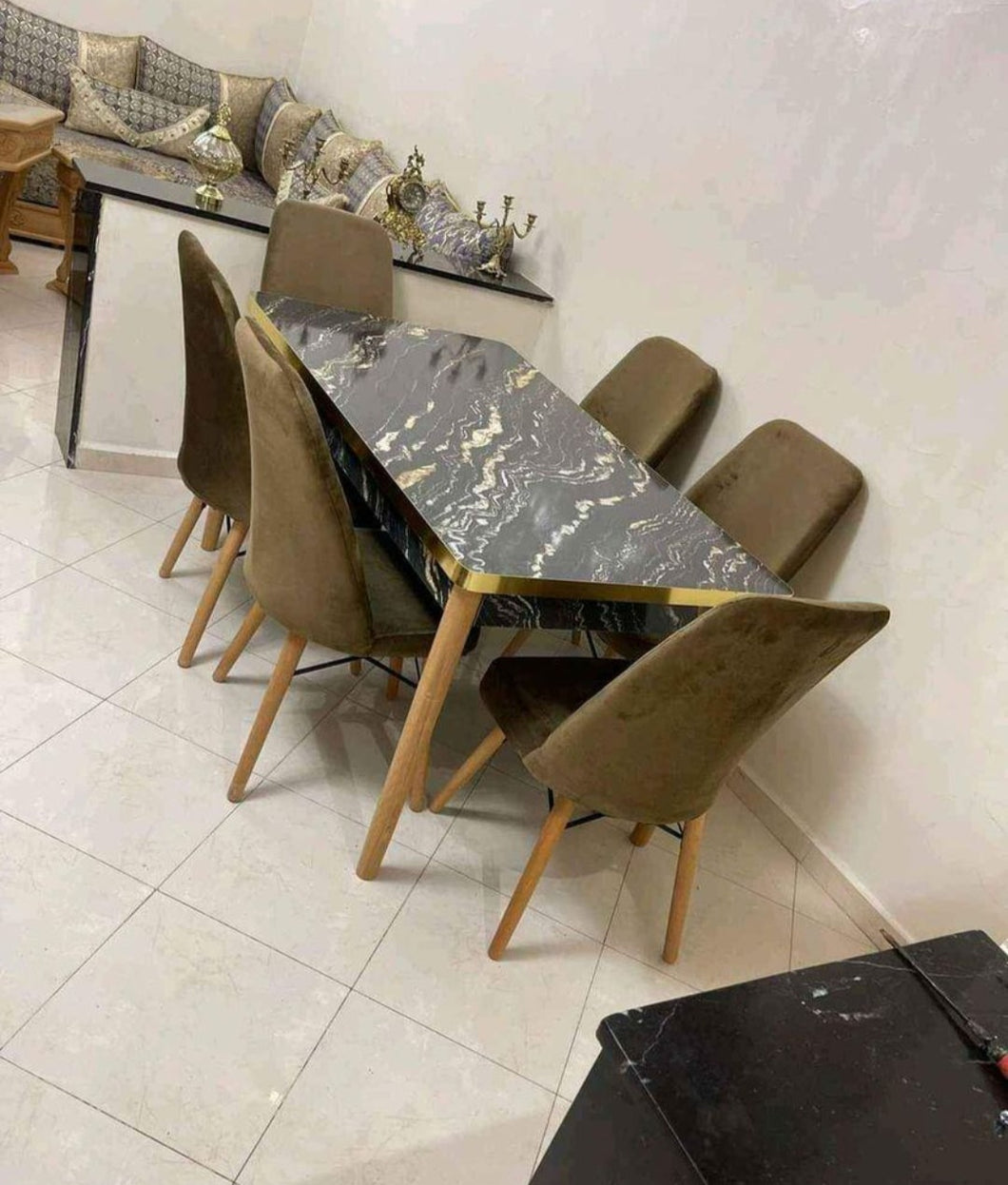 Table + chaises